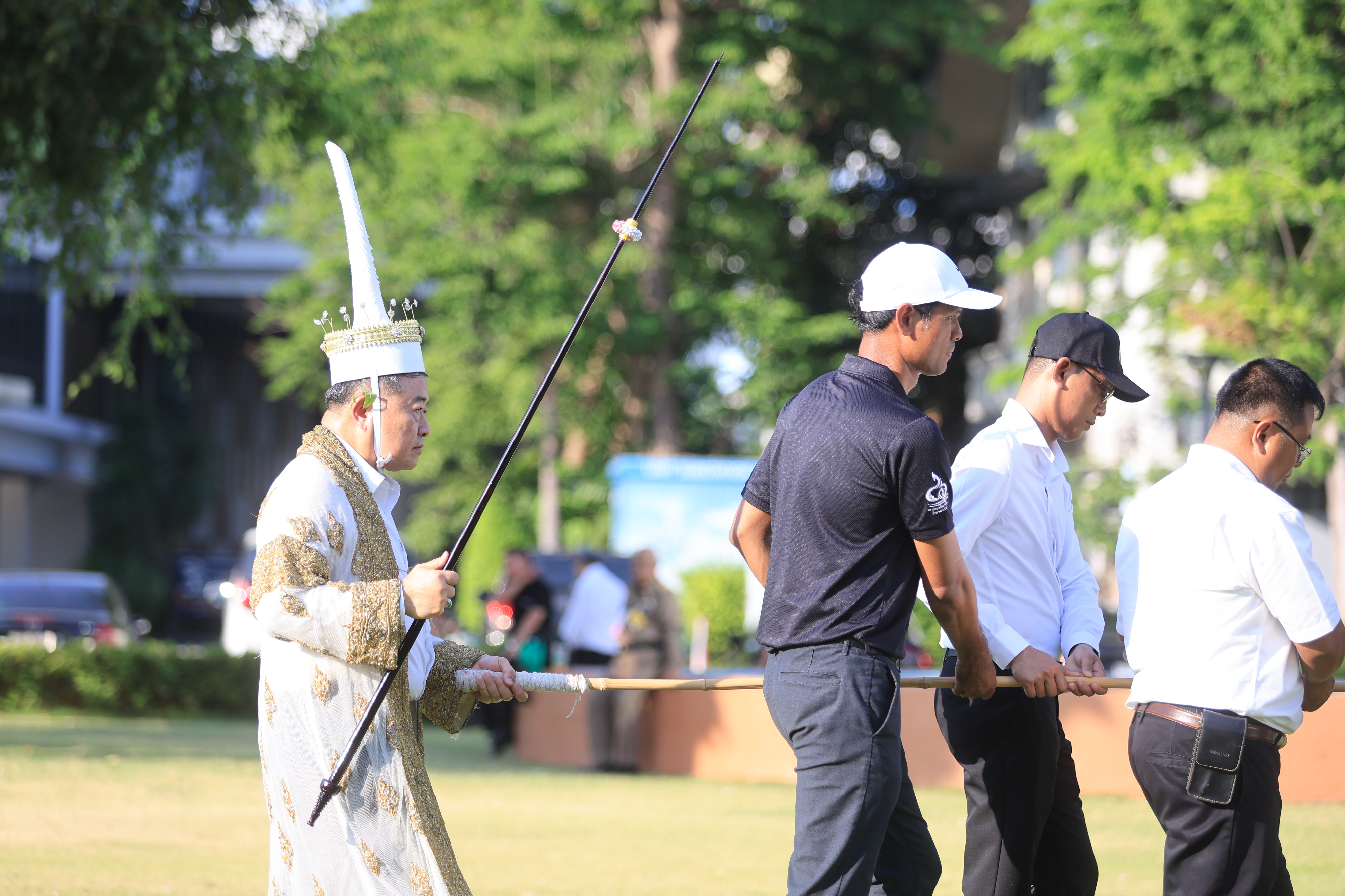 title - ส.ป.ก. ร่วมฝึกซ้อมริ้วขบวนอิสริยยศ ในพระราชพิธีพืชมงคลจรดพระนังคัลแรกนาขวัญ ประจำปี 2569 (ซ้อมกรณีพิเศษ ครั้งที่ 1)